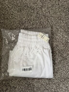 OFFLINE By Aerie 4" Hot Stuff Shorts